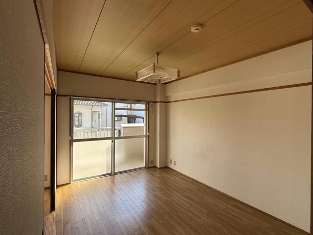  宇都宮ハイツ