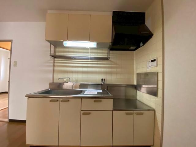  アメニティ東香里