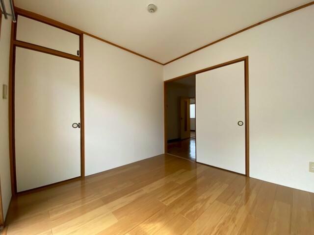  アメニティ東香里