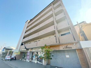 インペリアルコート星田