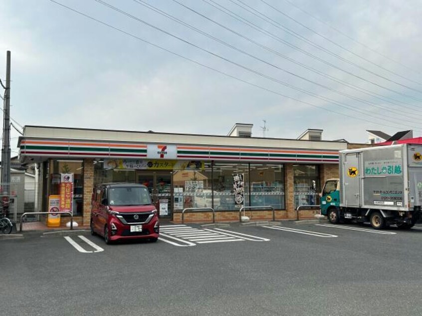 セブンイレブン交野私部4丁目店(コンビニ)まで429m プライムコート