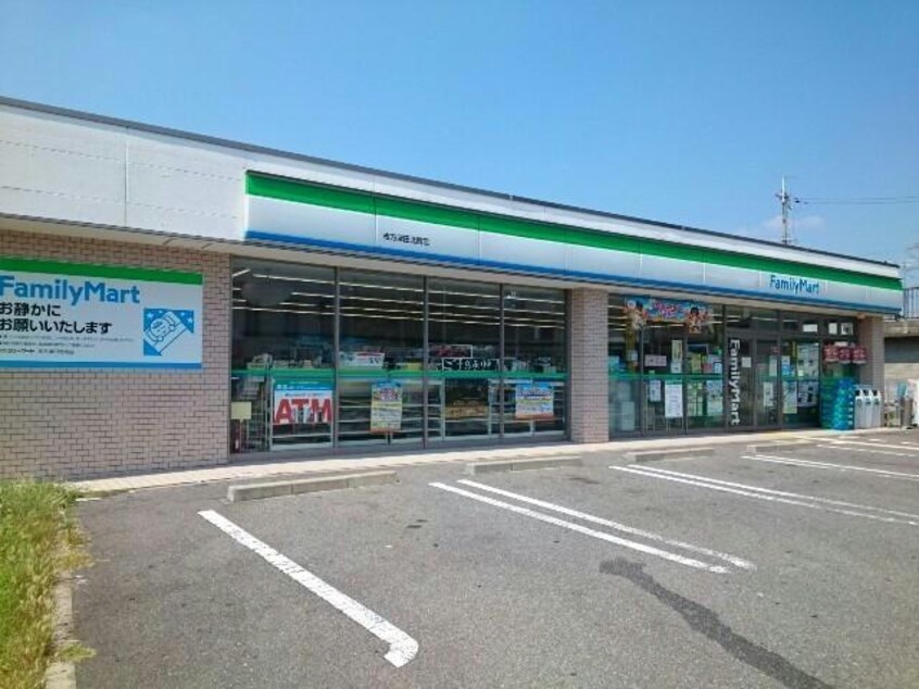 ファミリーマート枚方津田北町店(コンビニ)まで429m ウエストハイツ