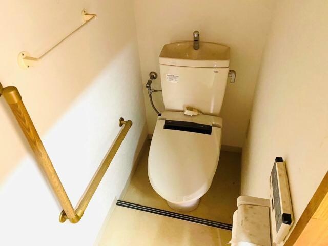 1階トイレ 長尾元町戸建