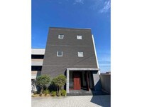 DEN DEN HILLS HIRAKATA