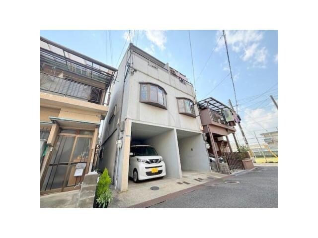  私部南3丁目テラスハウス