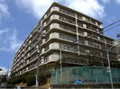 日商岩井香里ケ丘マンションの外観