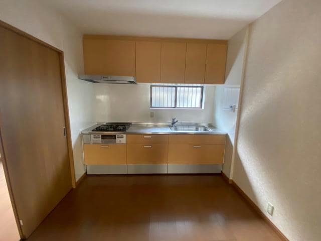  郡津2丁目一戸建貸家