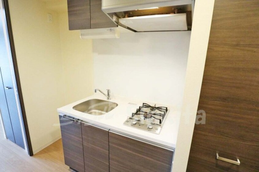  グランカリテ新大阪WEST