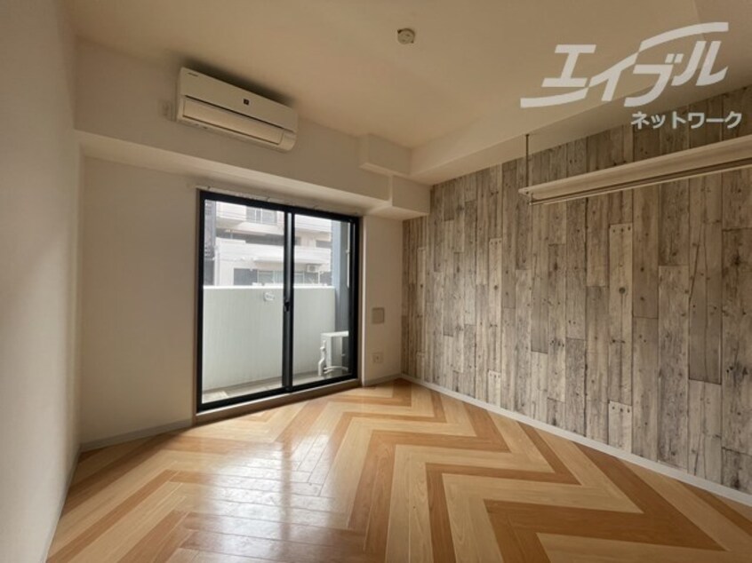  大阪メトロ御堂筋線/西中島南方駅 徒歩11分 10階 築8年