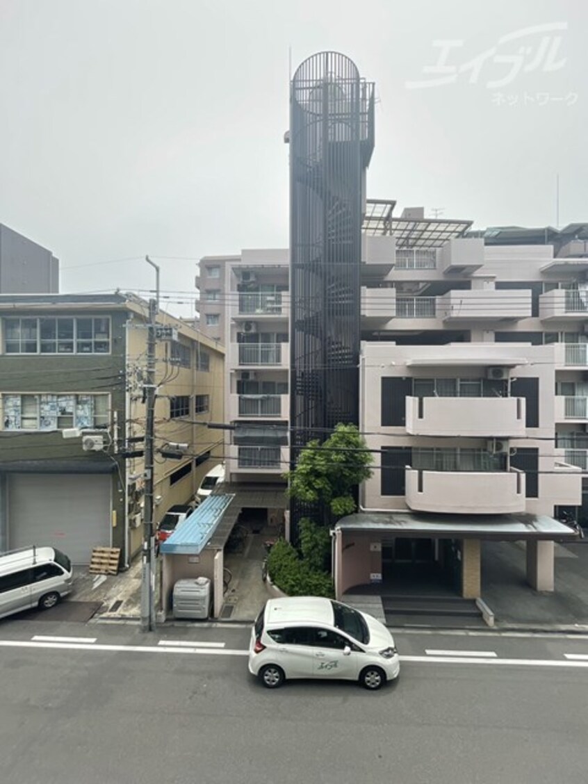 展望 大阪メトロ御堂筋線/西中島南方駅 徒歩11分 10階 築8年