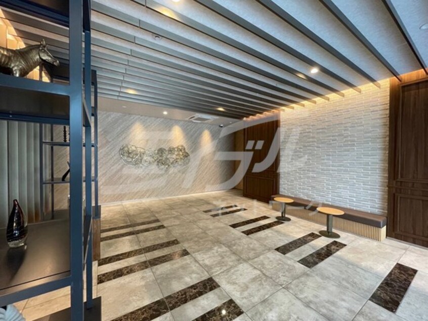  スプランディット十三本町