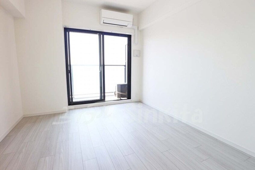  阪急宝塚線/三国駅 徒歩5分 8階 築4年