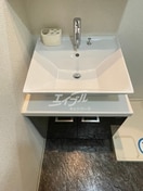  大阪メトロ御堂筋線/新大阪駅 徒歩8分 3階 築19年