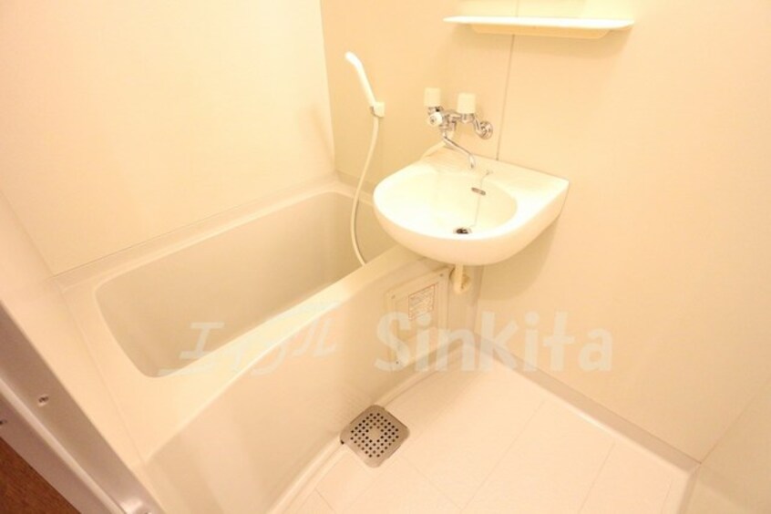  大阪メトロ御堂筋線/東三国駅 徒歩2分 11階 築25年