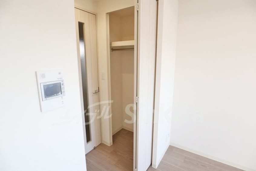  プレサンス東三国エンブレイス