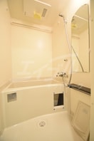  プレサンスOSAKA西中島リエゾン