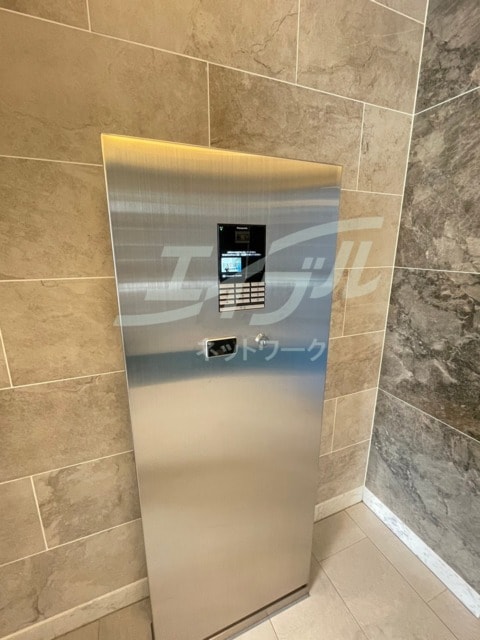  学研都市線<片町線>・JR東西線/加島駅 徒歩12分 9階 築1年