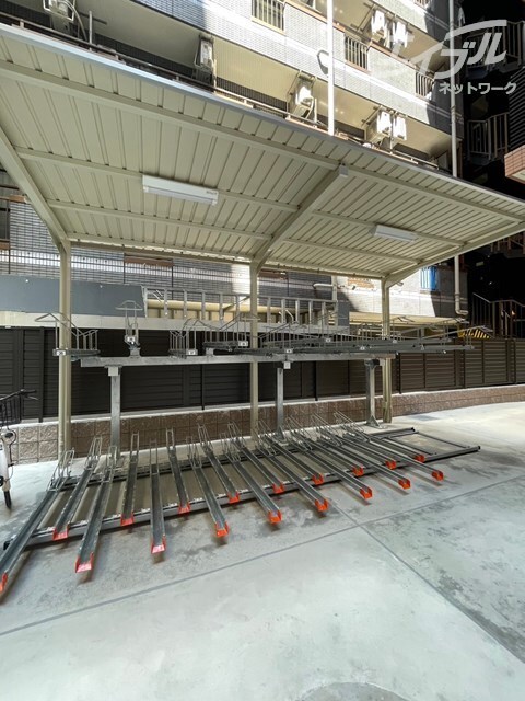  東海道本線<琵琶湖線・JR京都線>/東淀川駅 徒歩3分 10階 築1年