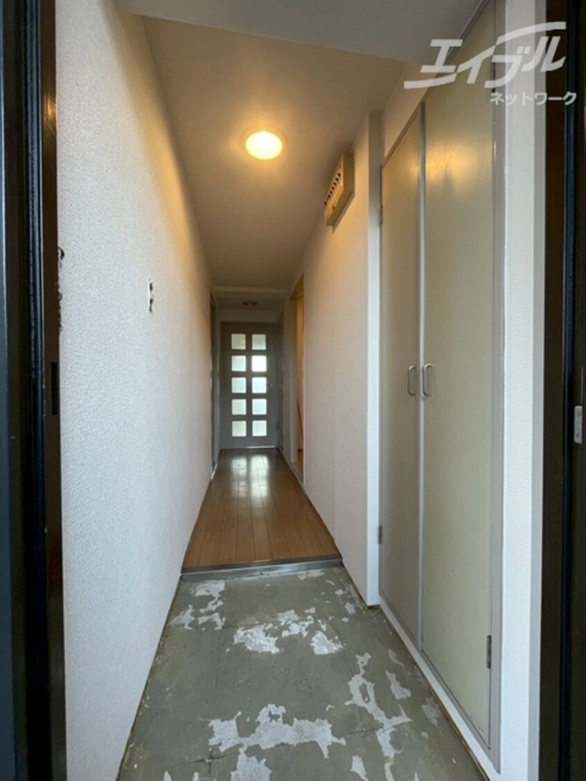  大阪メトロ御堂筋線/西中島南方駅 徒歩13分 5階 築35年