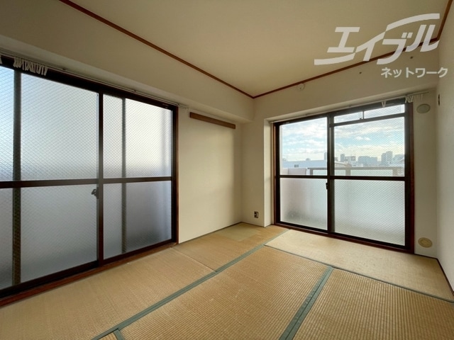  大阪メトロ御堂筋線/西中島南方駅 徒歩13分 5階 築35年