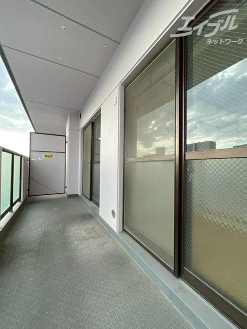  大阪メトロ御堂筋線/西中島南方駅 徒歩13分 5階 築35年