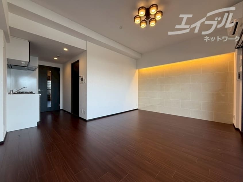  阪急神戸線/神崎川駅 徒歩10分 7階 1年未満