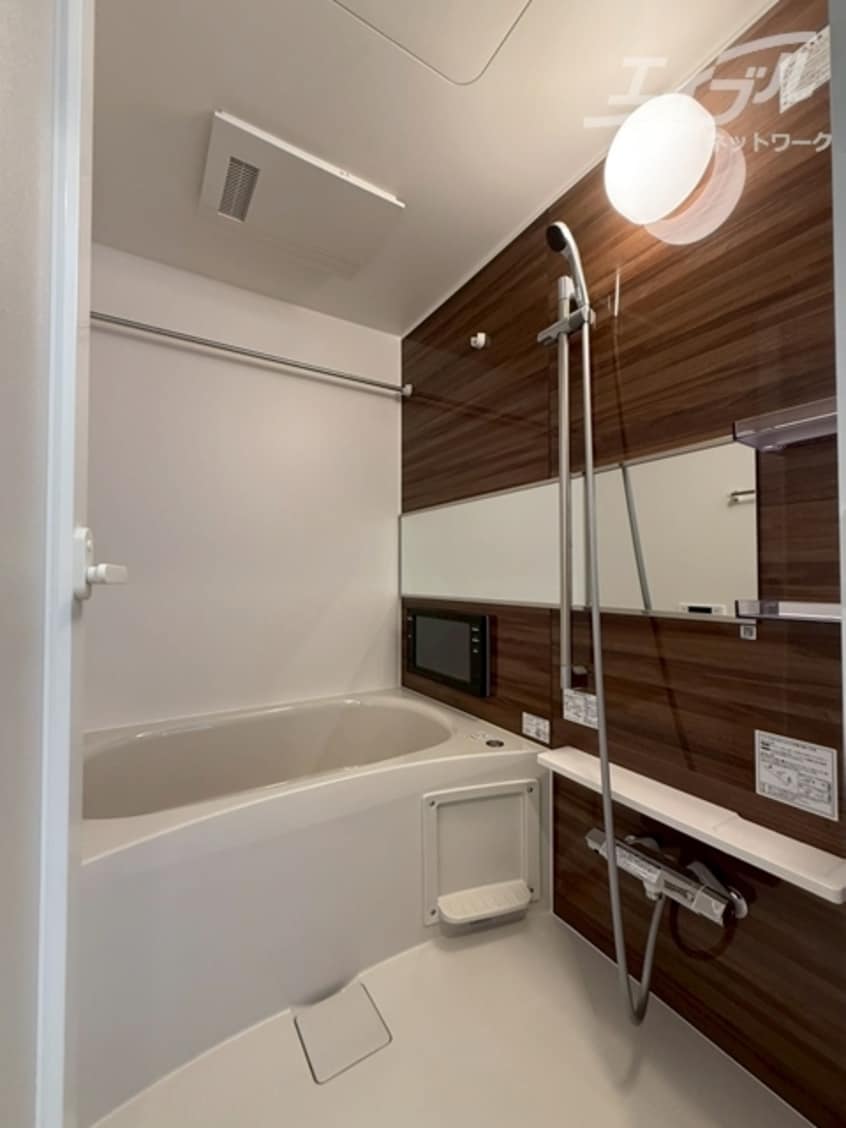  阪急神戸線/神崎川駅 徒歩10分 7階 1年未満