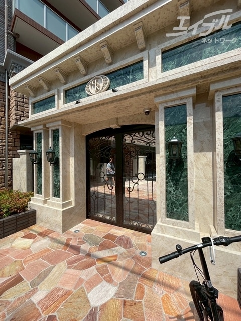  阪急神戸線/神崎川駅 徒歩10分 7階 1年未満