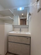  阪急神戸線/神崎川駅 徒歩10分 2階 1年未満