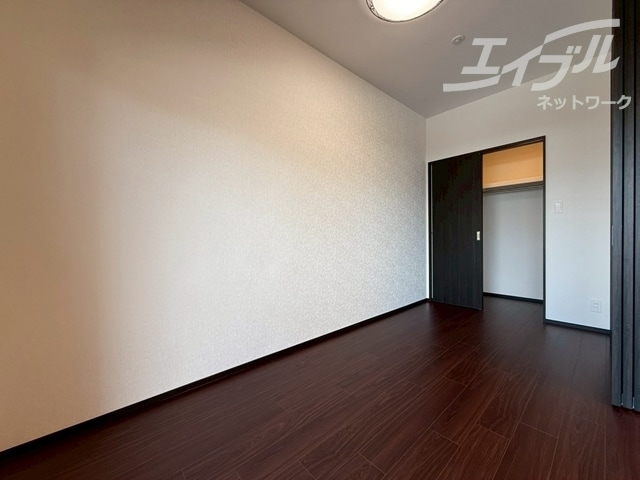  阪急神戸線/神崎川駅 徒歩10分 7階 1年未満