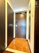  阪急神戸線/神崎川駅 徒歩10分 7階 1年未満