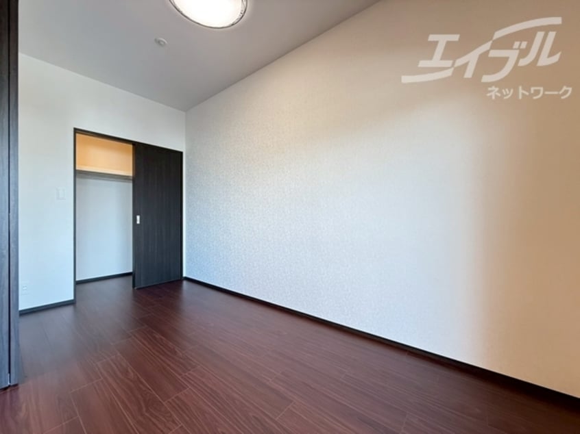  阪急神戸線/神崎川駅 徒歩10分 7階 1年未満