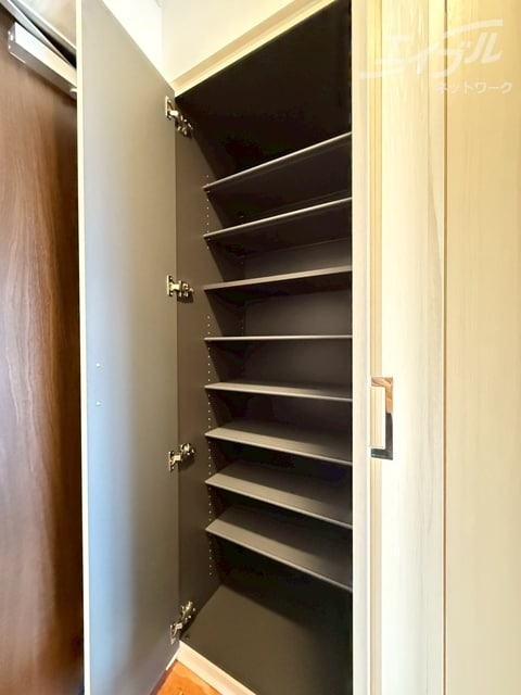  阪急神戸線/神崎川駅 徒歩10分 3階 1年未満