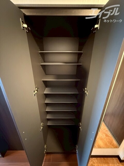  阪急神戸線/神崎川駅 徒歩10分 7階 1年未満