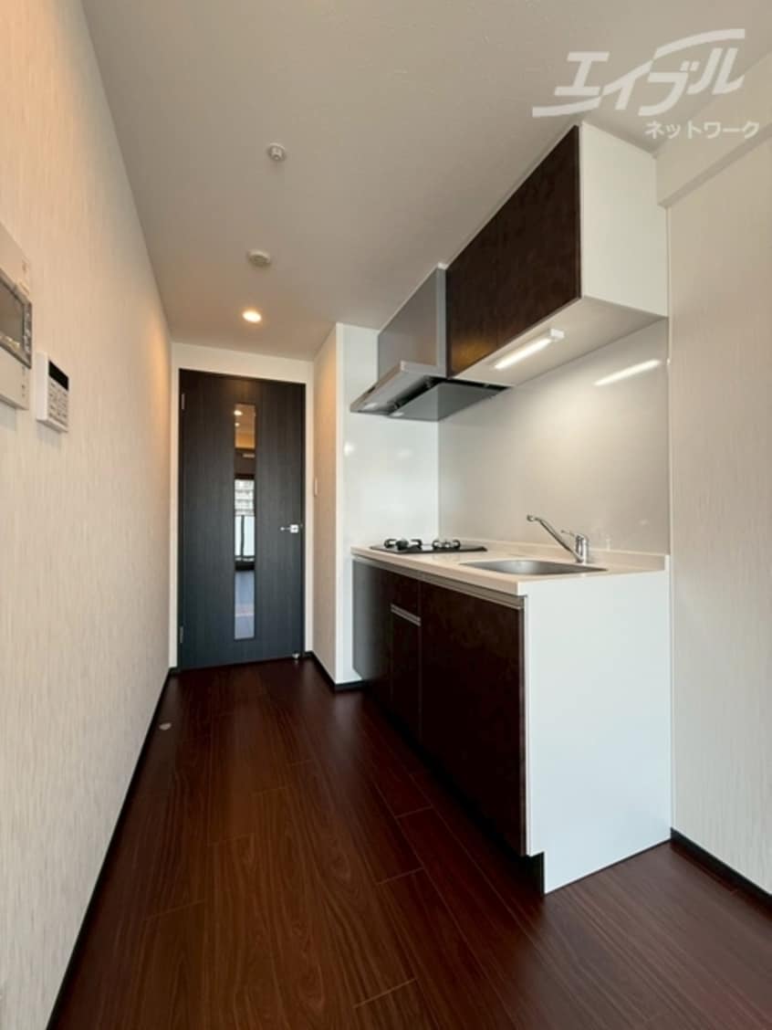  阪急神戸線/神崎川駅 徒歩10分 7階 1年未満