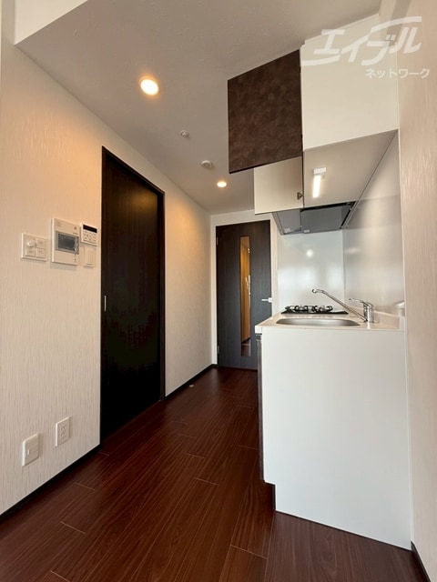  阪急神戸線/神崎川駅 徒歩10分 4階 1年未満