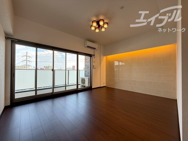  阪急神戸線/神崎川駅 徒歩10分 4階 1年未満