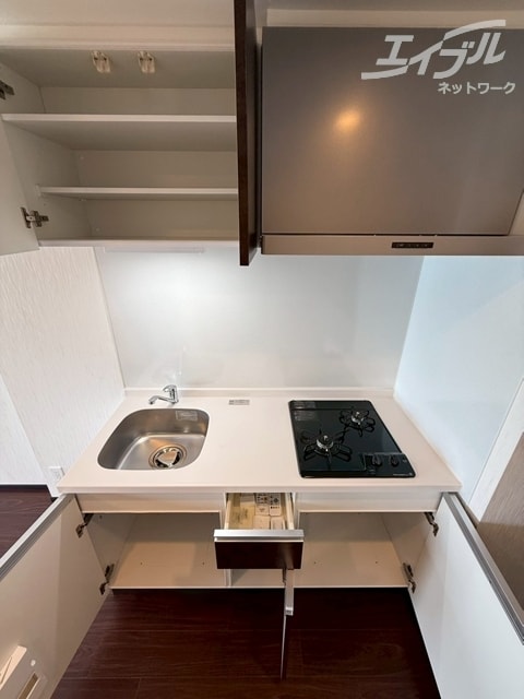  阪急神戸線/神崎川駅 徒歩10分 7階 1年未満