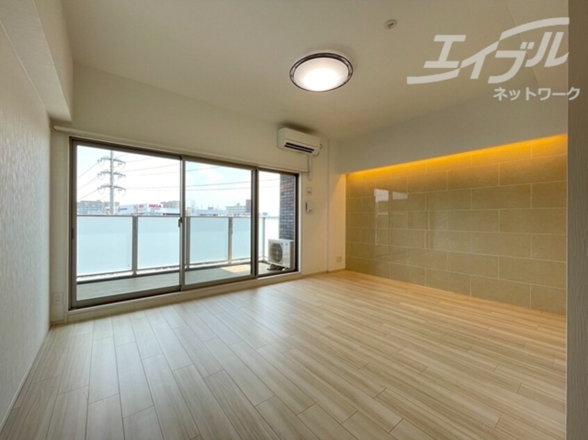  阪急神戸線/神崎川駅 徒歩10分 3階 1年未満