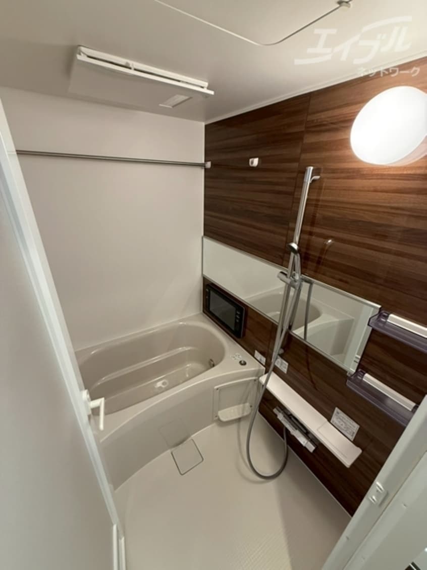  阪急神戸線/神崎川駅 徒歩10分 7階 1年未満