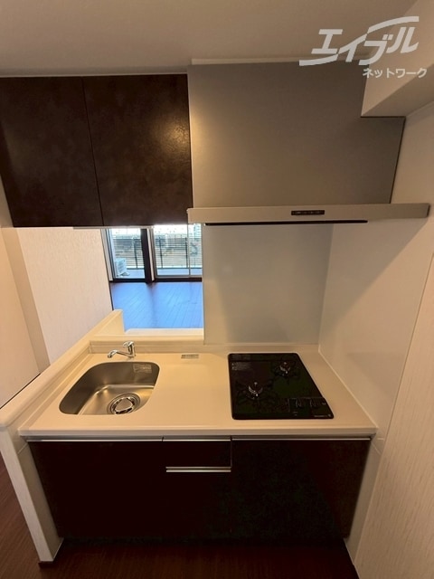  阪急神戸線/神崎川駅 徒歩10分 7階 1年未満