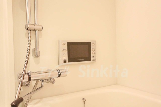  阪急宝塚線/三国駅 徒歩10分 5階 築18年