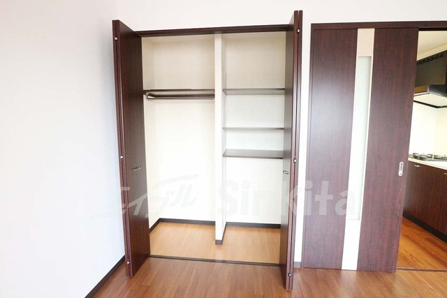  阪急宝塚線/三国駅 徒歩10分 5階 築18年