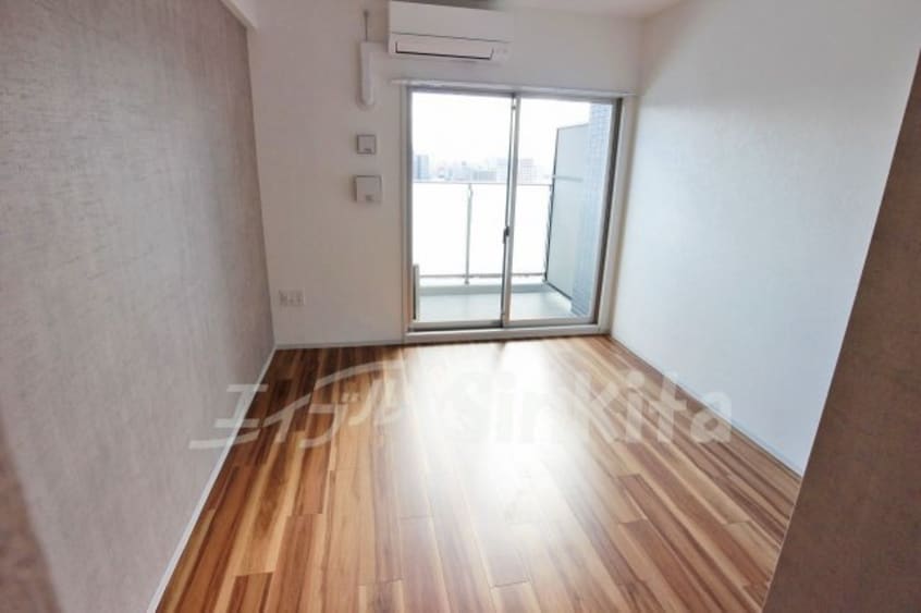  レジュールアッシュ三国本町