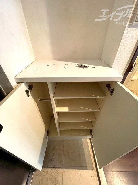 シューズボックス アクアスイート新大阪