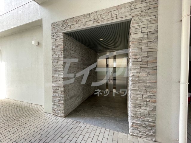  ライブガーデン新大阪