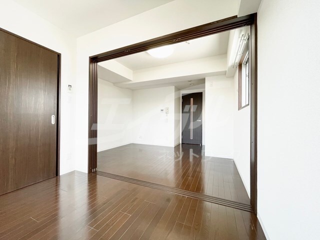  ライブガーデン新大阪