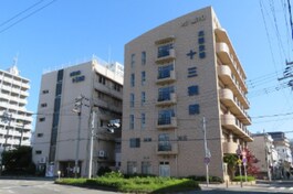 北大阪医療生活協同組合十三病院