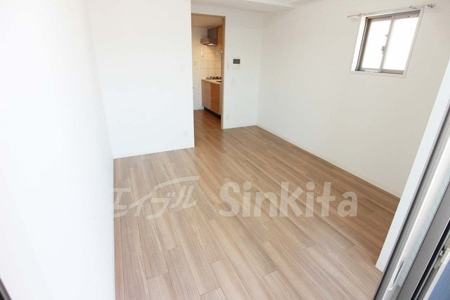  エスプレイス新大阪サウスゲート