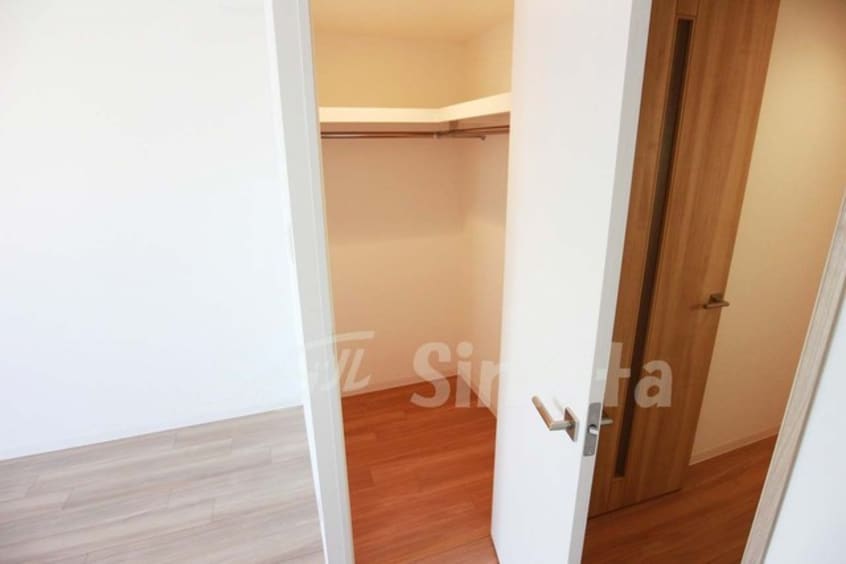  エスプレイス新大阪サウスゲート